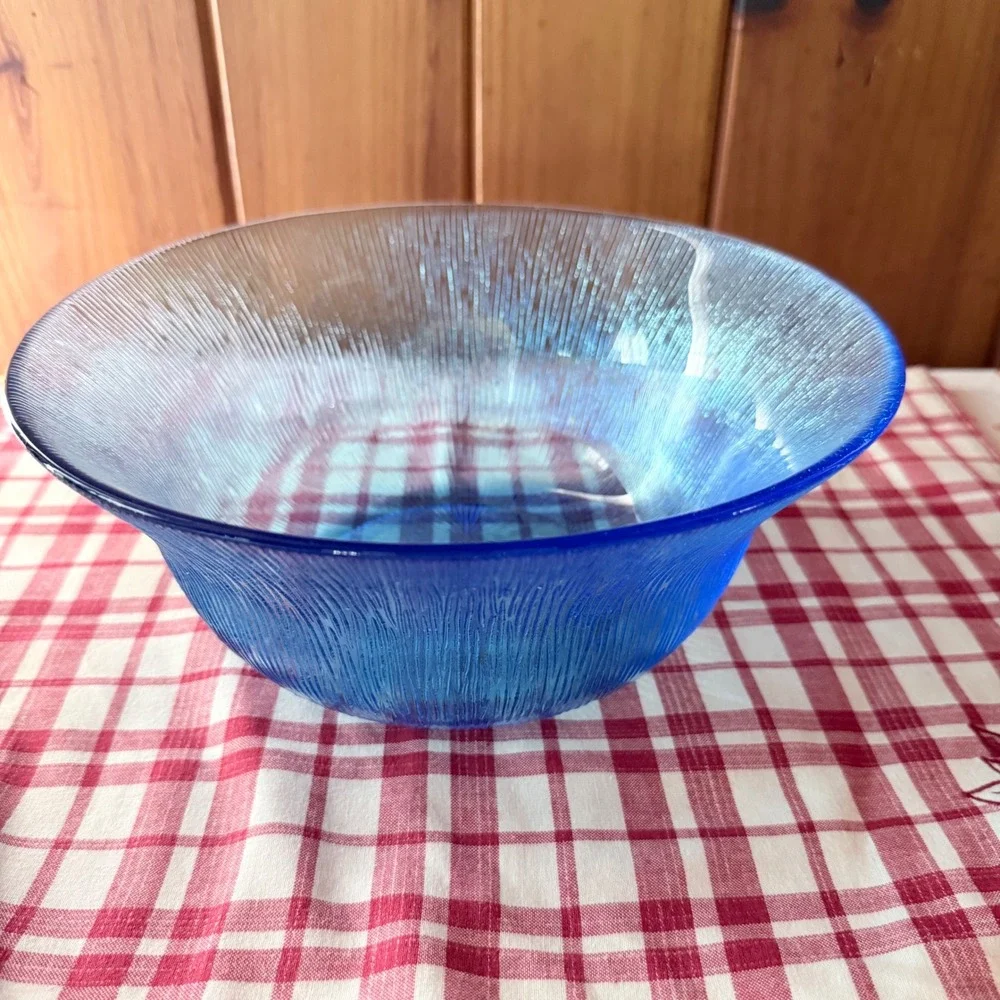 Unbranded Glass Serving Bowl Unisex 10in Blue Excellent Iridescent Ribbed Cobalt